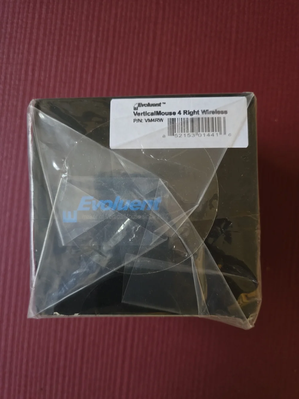 Evoluent VerticalMouse 4 Right Wireless - Black VM4RW